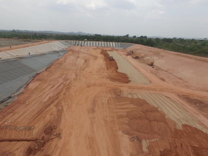 Construção de reservatório de água